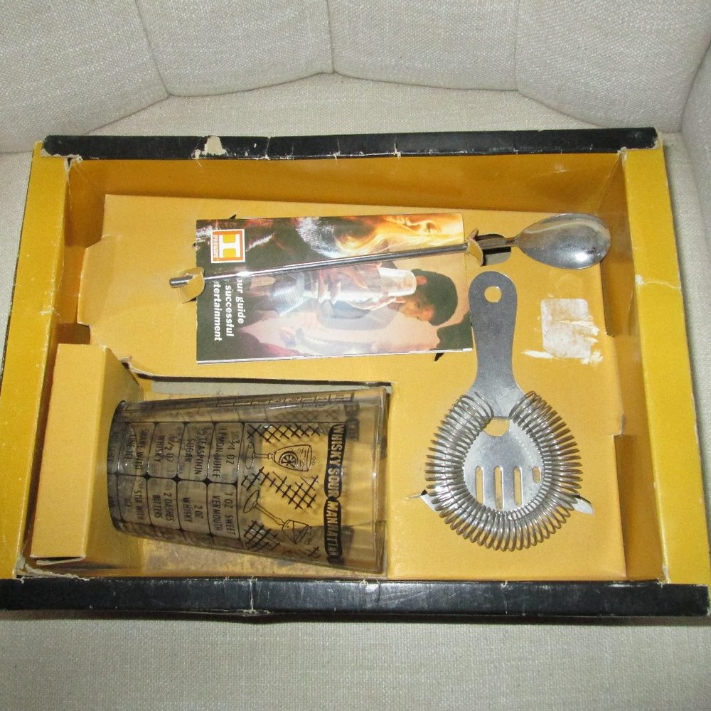 Vintage 1970 Irvinware Barware 3pc Bar Set Shaker Strainer & Spoon ORIGINAL BOX